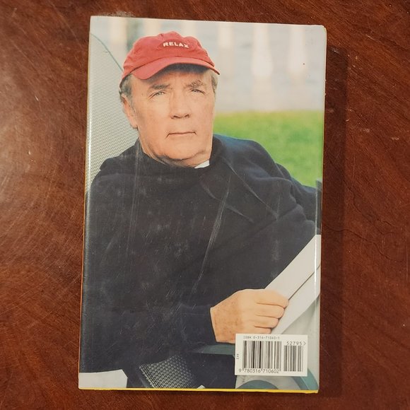 4th Of July Fictonal Novel By James Patterson - Picture 8 of 9